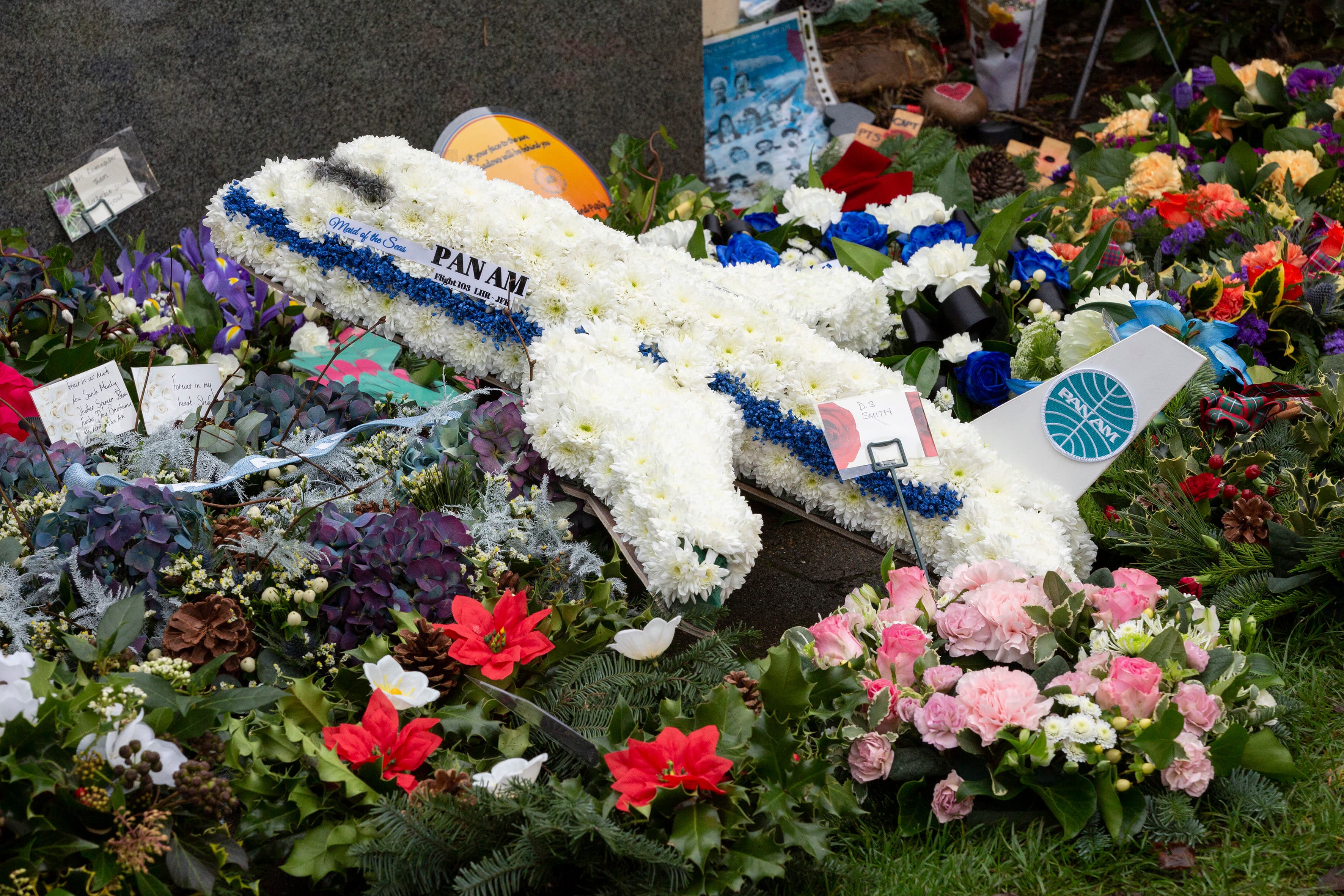 Pan Am Wreath