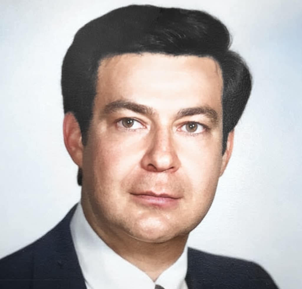 Elia Stratis